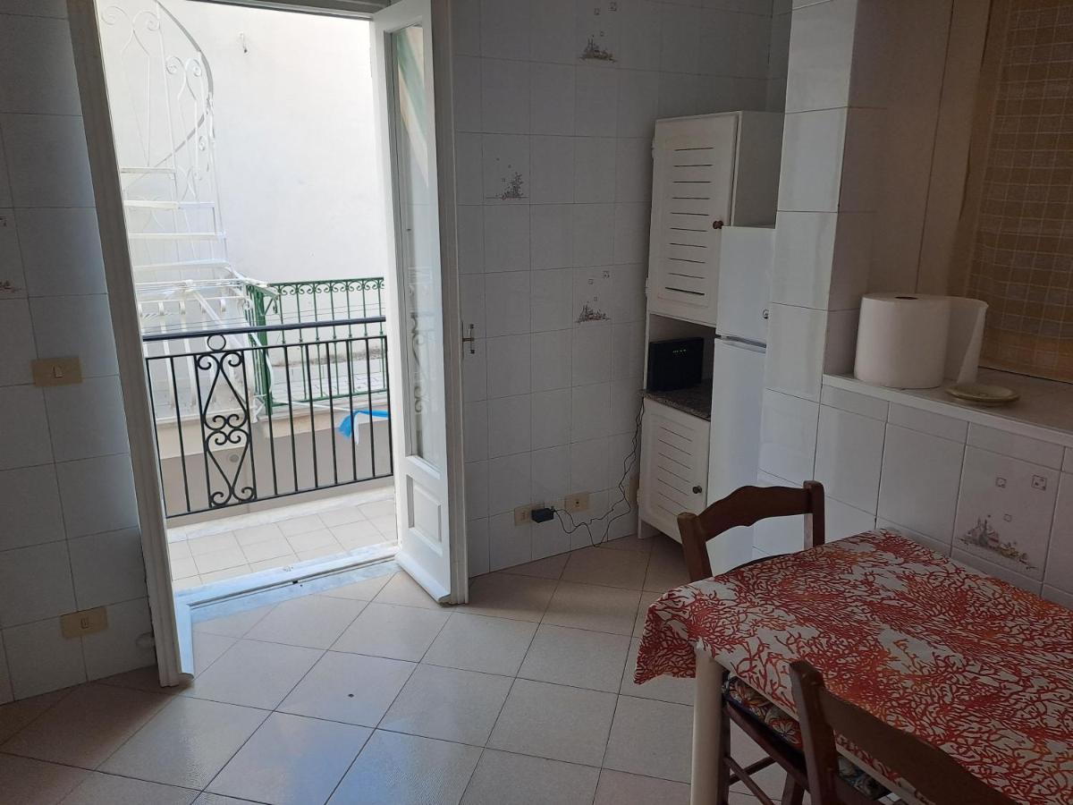 Dreamhouse Ischia-Lacco Ameno In Pieno Centro A Soli 70 Metri Dal Mare! Exterior photo
